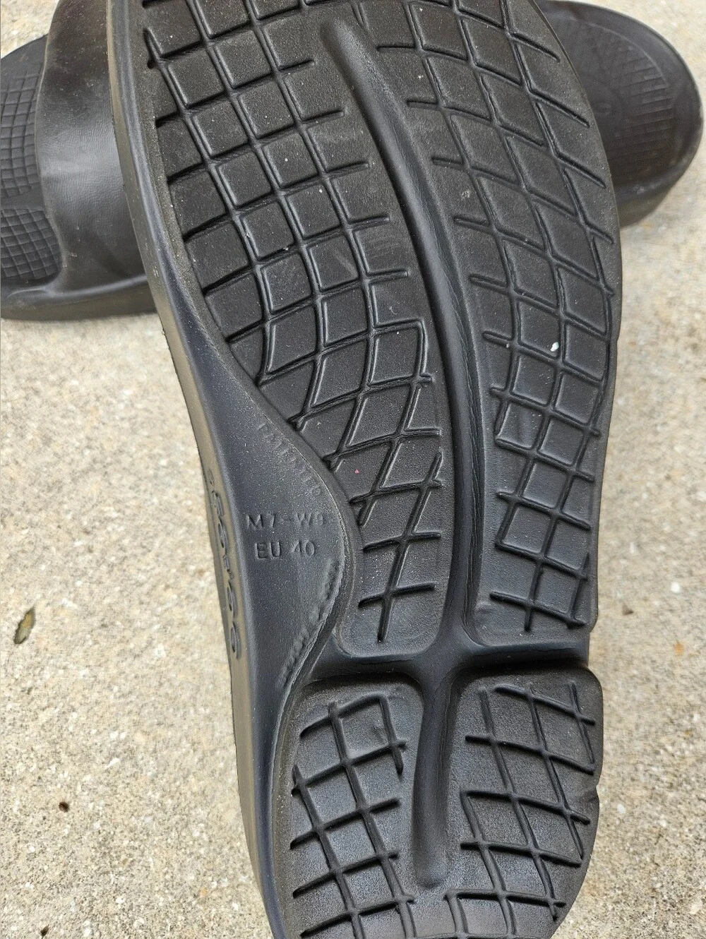 OOFOS OOAHH Sandal Recovery Slide Footware Unisex Black Men’s Size 7 Women’s 9